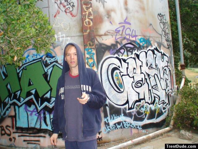 Start - Graffiti tank photo series