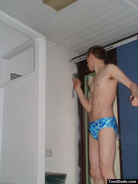 Taking a photo in another mirror