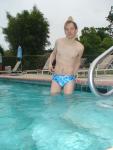 DSC00011_blue_splash_speedo_trentdude_dot_com.jpg