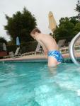 DSC00032_blue_splash_speedo_trentdude_dot_com.jpg
