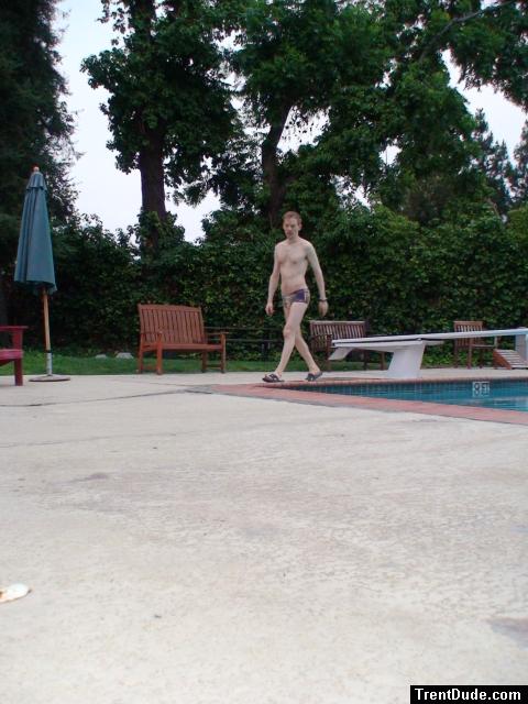 swimmer in a GREEN MOOD SWIMSUIT from Ami Sanzuri