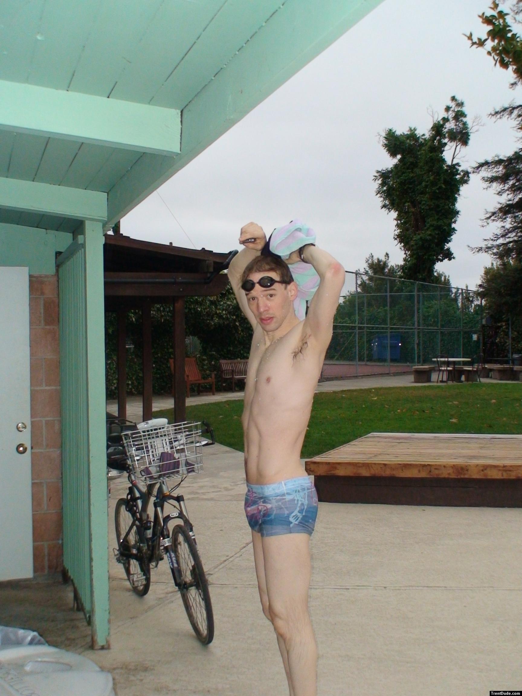 Ibiza Swim brief from Ami Sanzui.com (drying off after a swim)