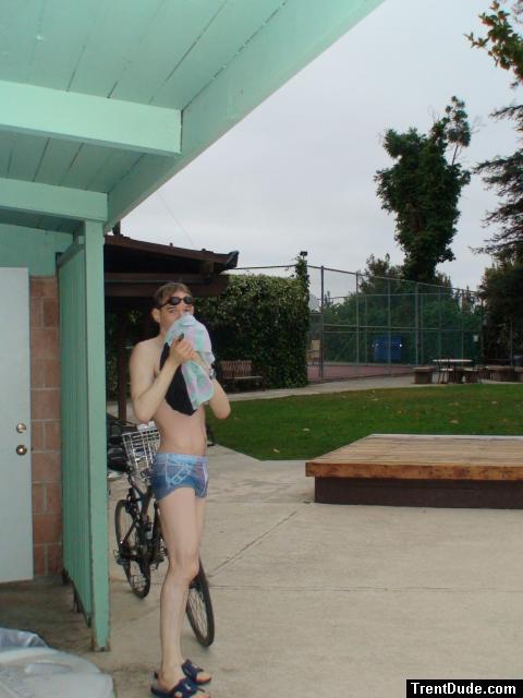 Ibiza Swim brief from Ami Sanzui.com (drying off after a swim) (best)