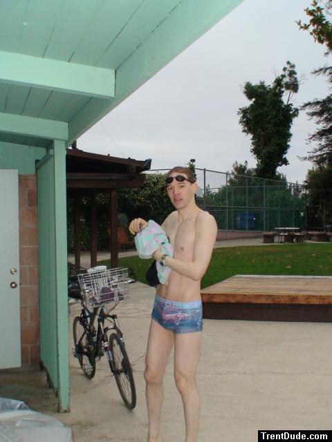 Ibiza Swim brief from Ami Sanzui.com (drying off after a swim) (best)