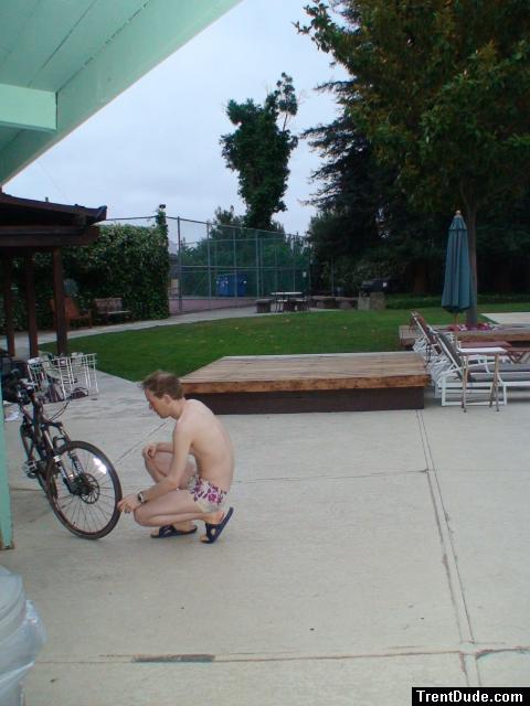 checking the tire pressure