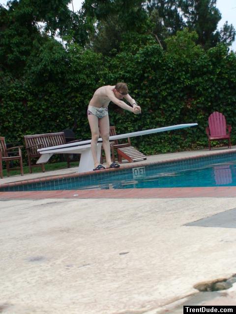 about to dive in wearing a Mexicano swim brief from Ami Sanzuri.com