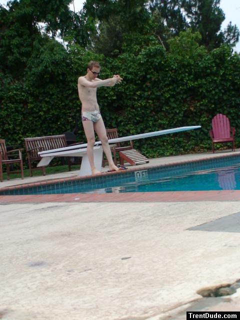 swimmer about to dive in wearing a Mexicano swim brief from Ami Sanzuri.com