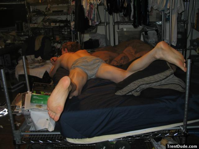 leg muscles (photoshoot is accompanied by a video)