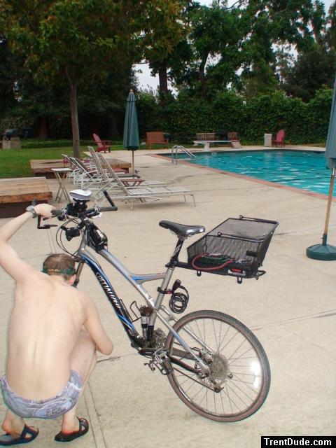 checking the bike in the Ami Sanzuri suit