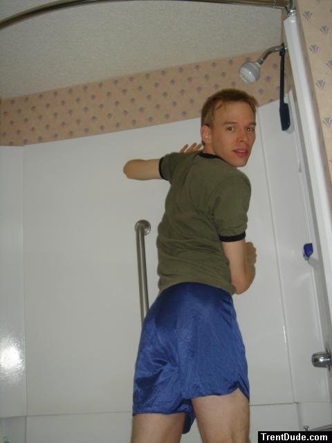 back side blue pants and green shirt  -- DUPE summer clothing