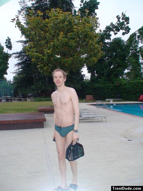 green Ebags cube swim bag and a green nike speedo (pouch)