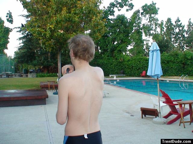 reject photo, tag showing