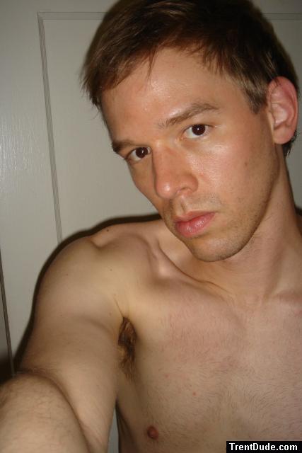 FACE CLOSEUP - unshaven