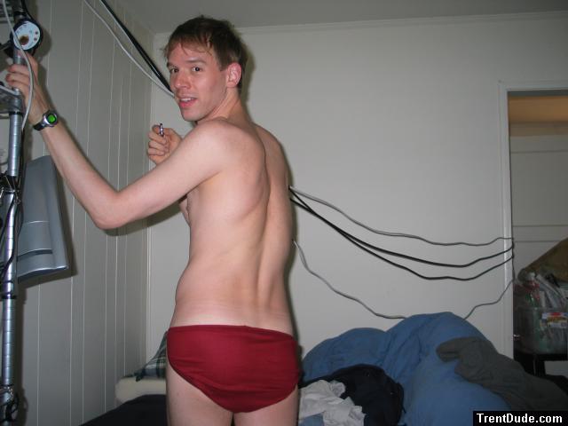 Red bikini briefs (Life Brand)