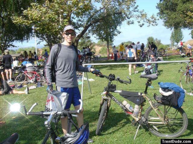 Trent with Trek mountain bike after first triathlon
