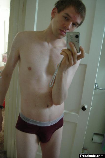 Red Hanes / tan hair