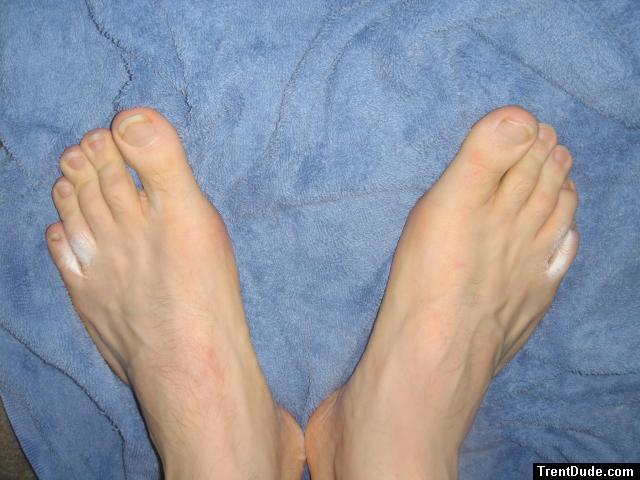 feet after spraying some power to keep them from stinking during a workout