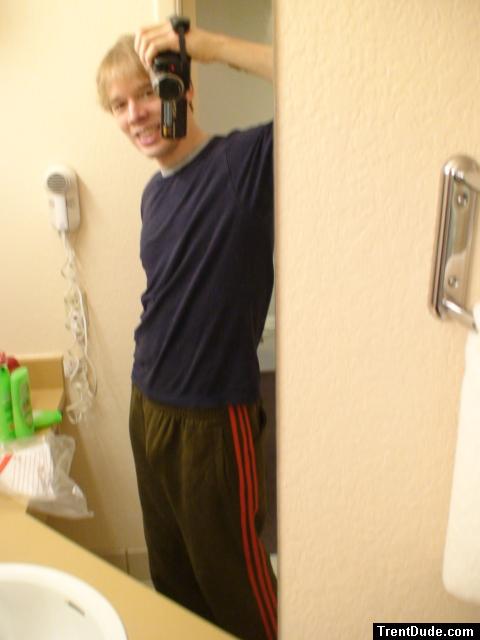 Loose fit (addidas Sweat pants)