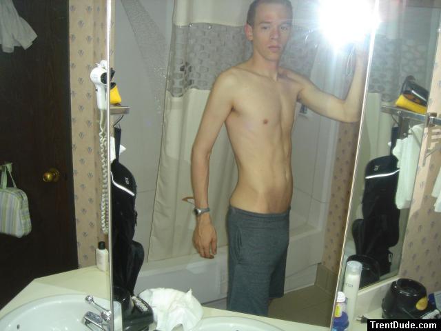 Hope the maid doesn't come in and see these abs.