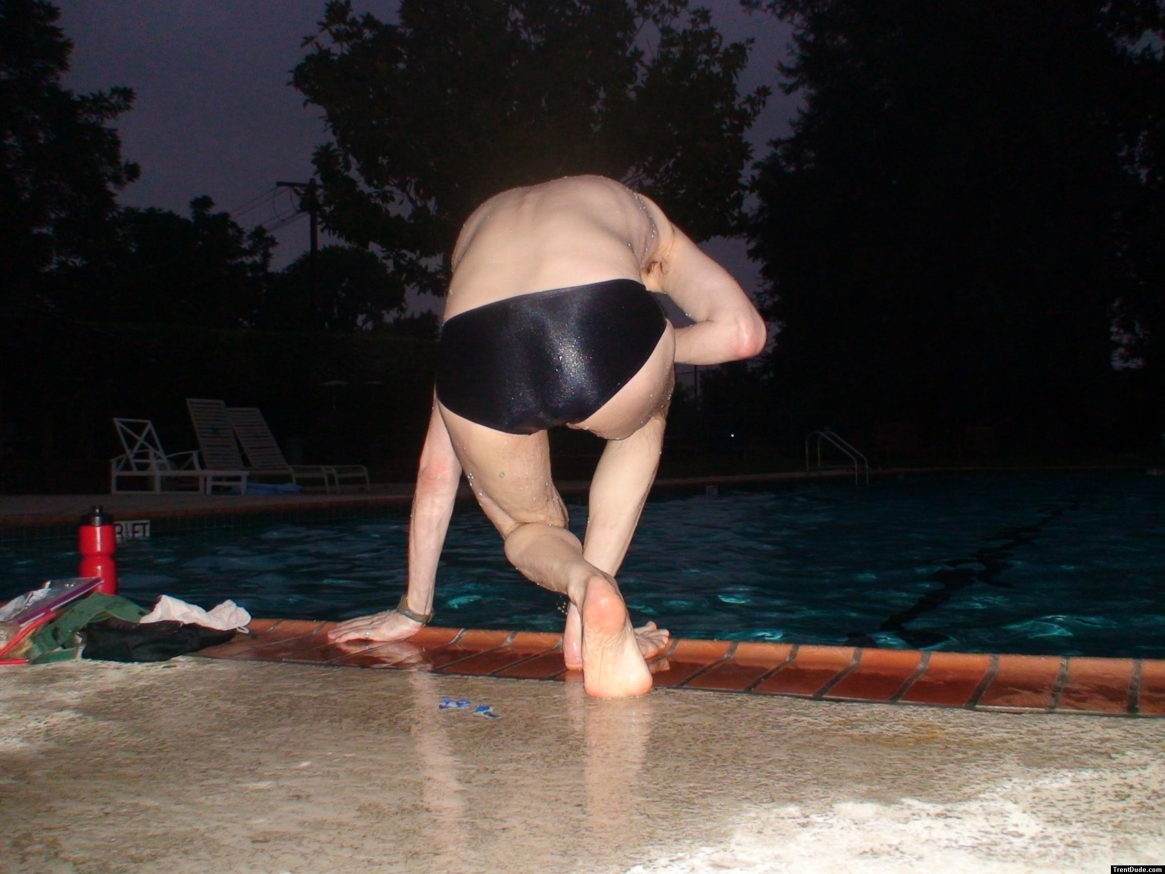 Swim team speedo size 30 (feet) (rear)