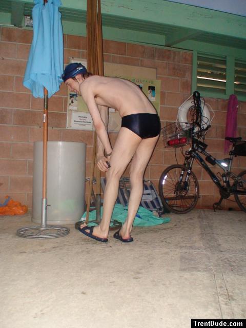 Swim team speedo size 30 (rear)