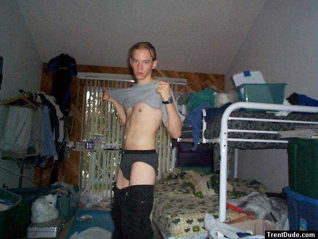 Messy bunkbeds