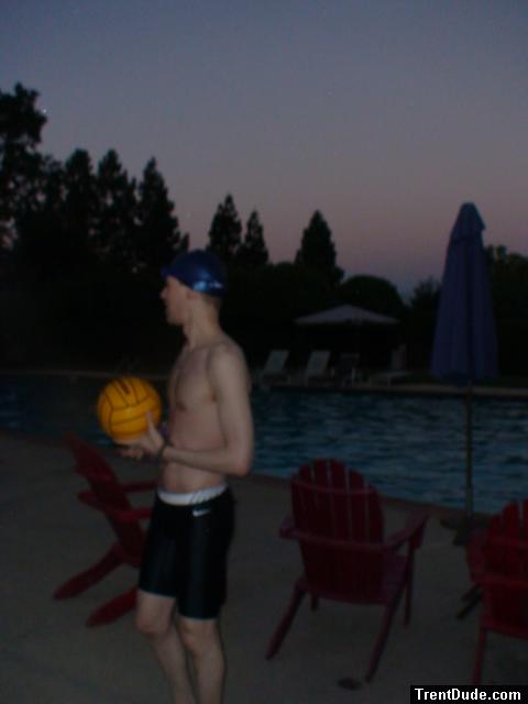 Water polo dude in Nike swift jammer keywords: neck muscles, adam's apple