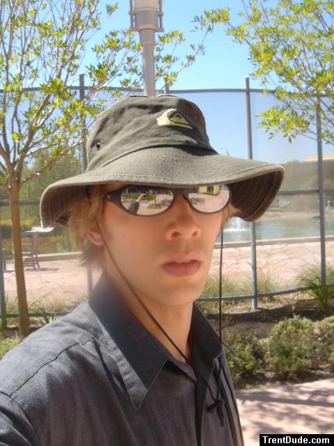 Quiksilver hat and sunglasses 2