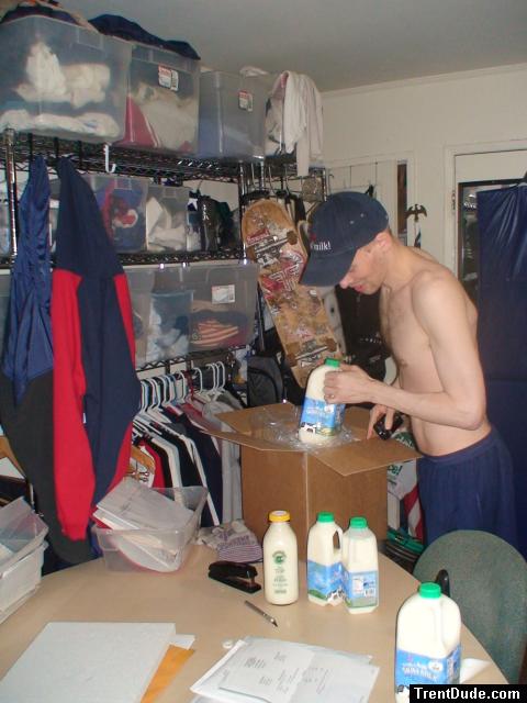 Checking out a raw milk shipment