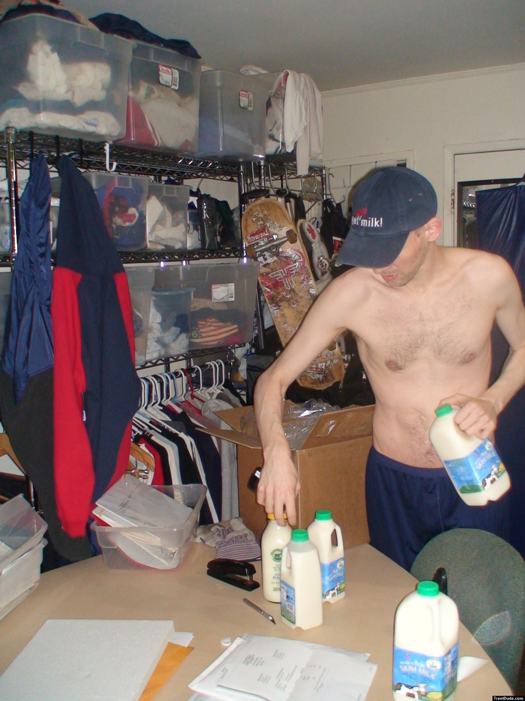 Holding raw milk