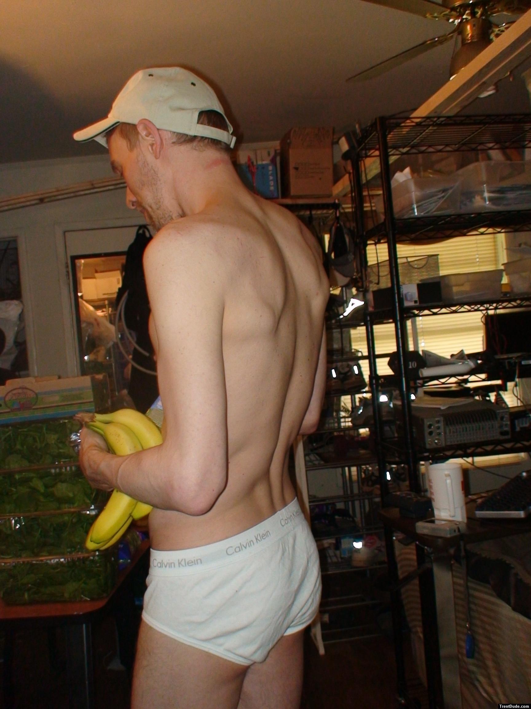 Curved Banana and butt curves