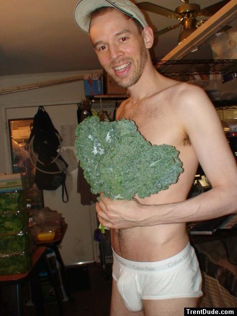 Wondering which to have in a salad first,  kale vs spinach