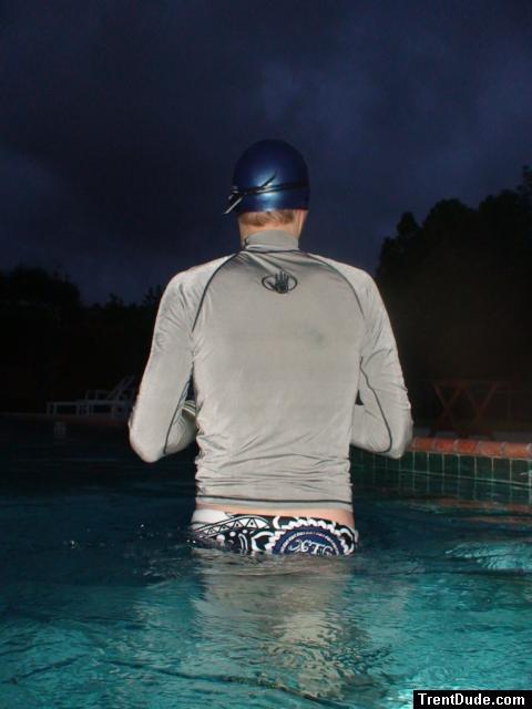 Body Glove rash guard