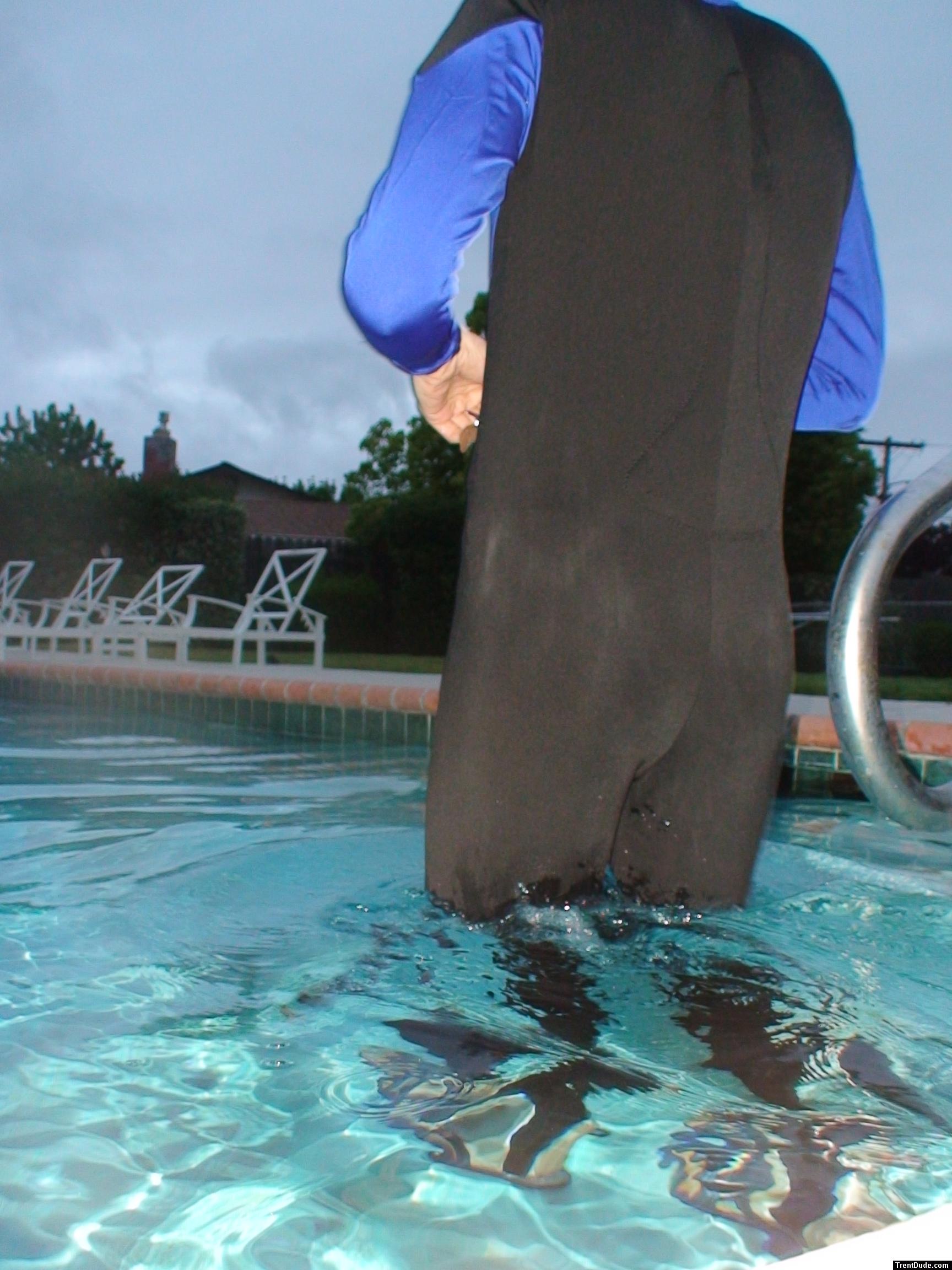 Aeroskin California wetsuit (rear)