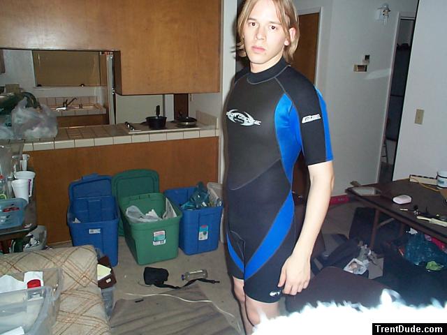 Long haired surfer in Body Glove Spring wetsuit