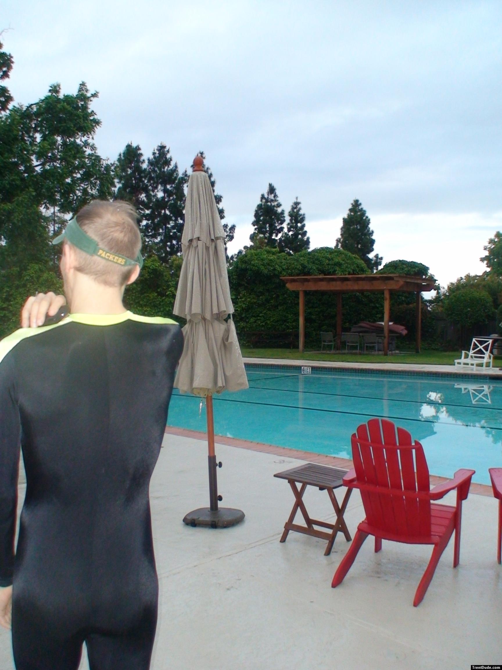 90% nylon skin suit (rear)