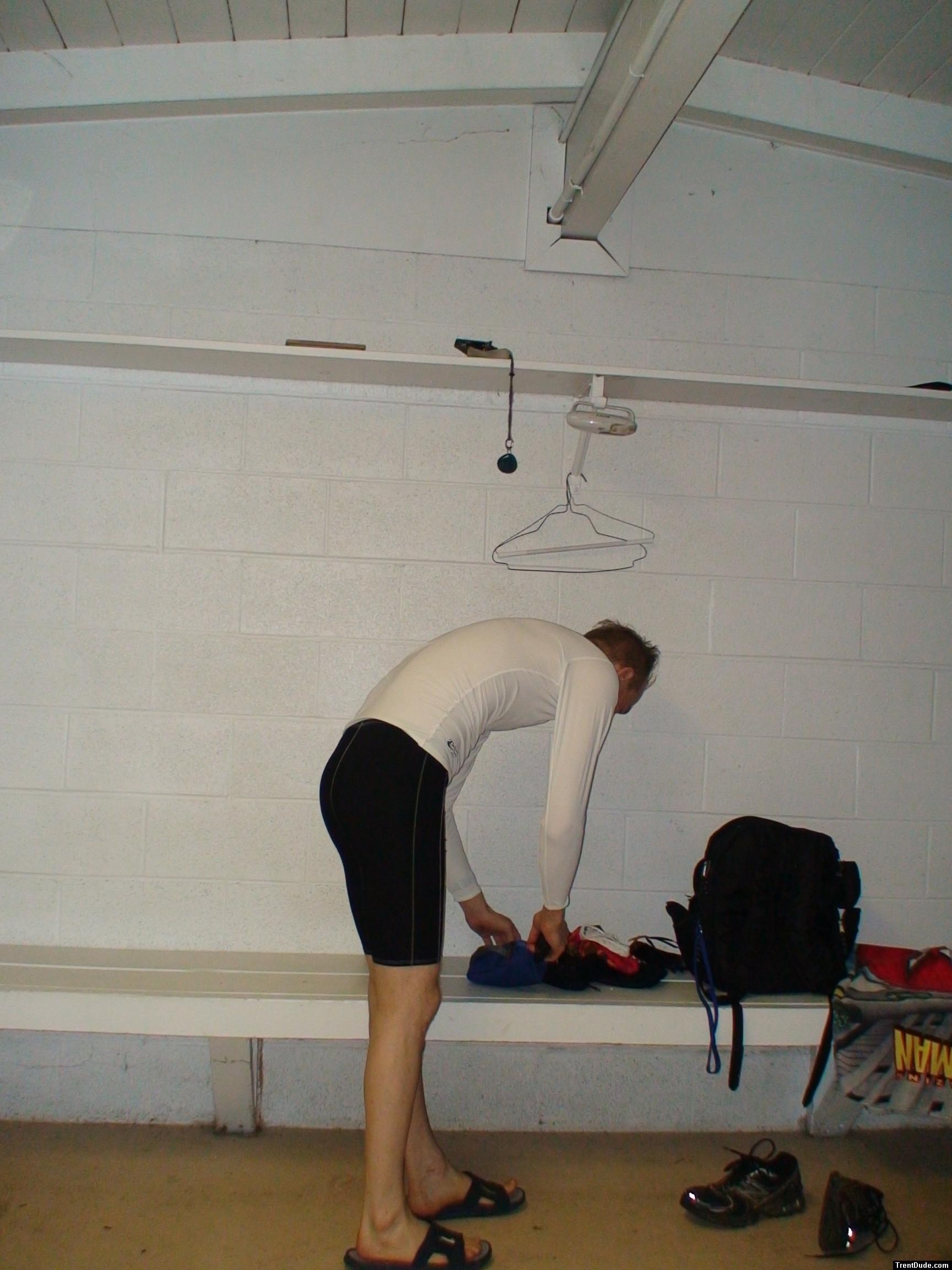 Dolfin Jammer at the pool