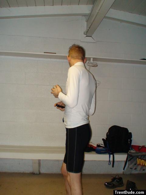 Dolfin Jammer at the pool