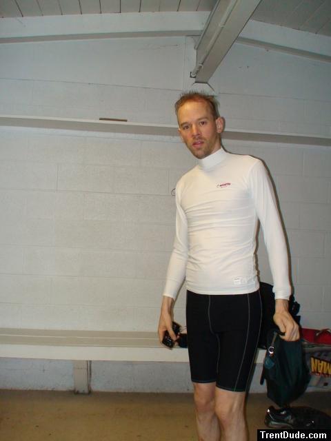 Dolfin Jammer at the pool