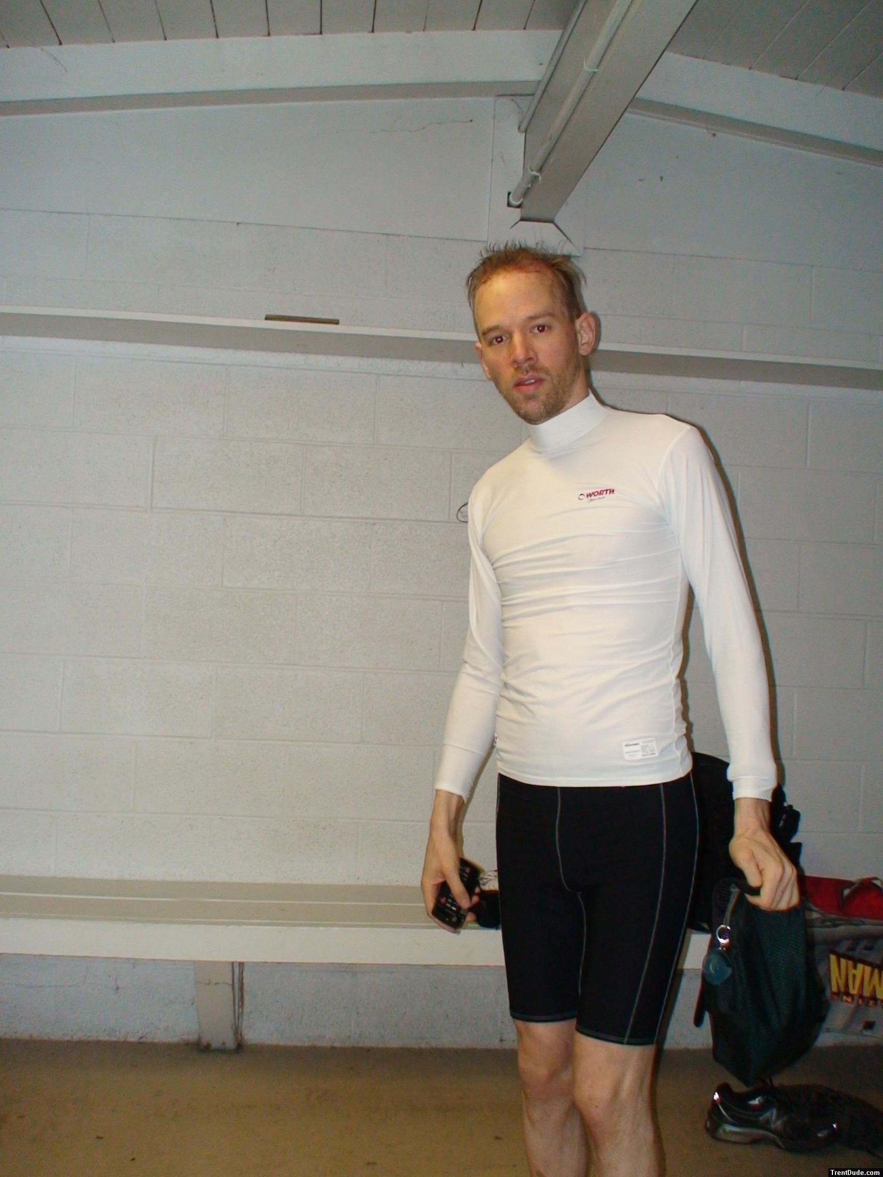 Dolfin Jammer at the pool