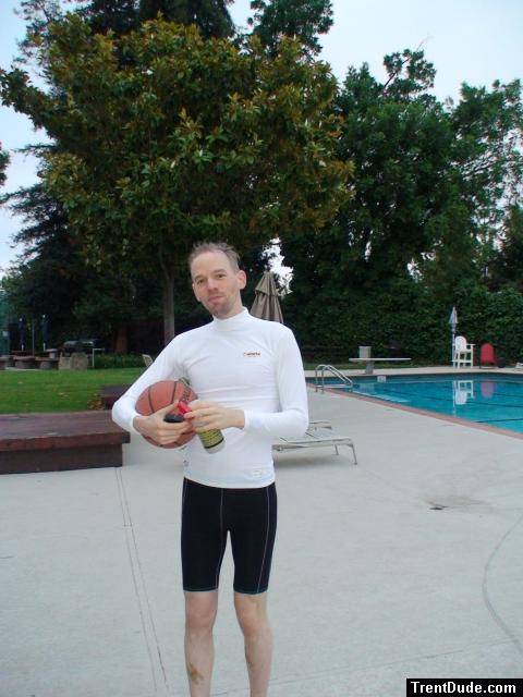 Dolfin Jammer at the pool