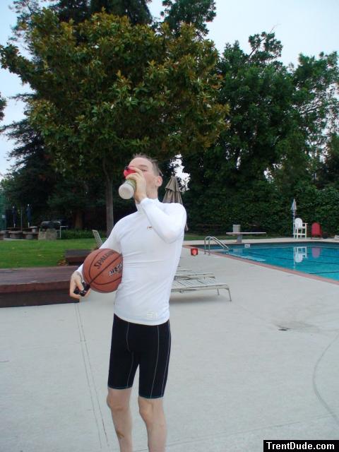 Dolfin Jammer at the pool