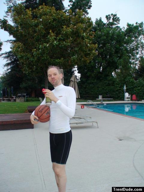 Dolfin Jammer at the pool