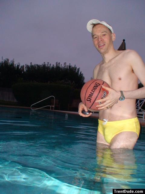 Yellow speedo