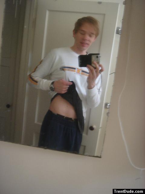 White navy sweat shirt