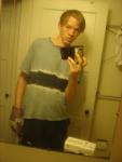 tie die t-shirt, work gloves