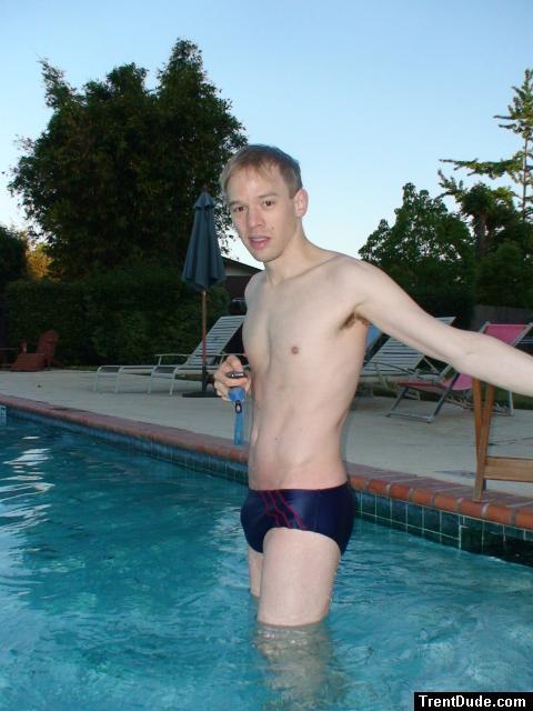 filling up a Blue/Red stripes Speedo!