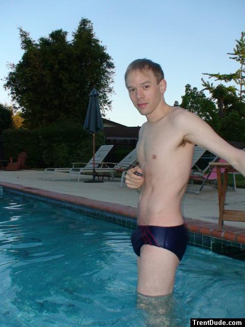 Blue/Red stripes Speedo - bulge (best)!!