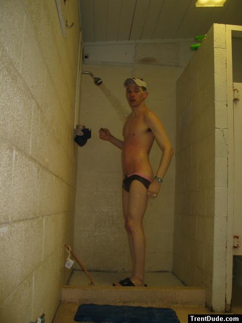 oh no, Pulling the suit down