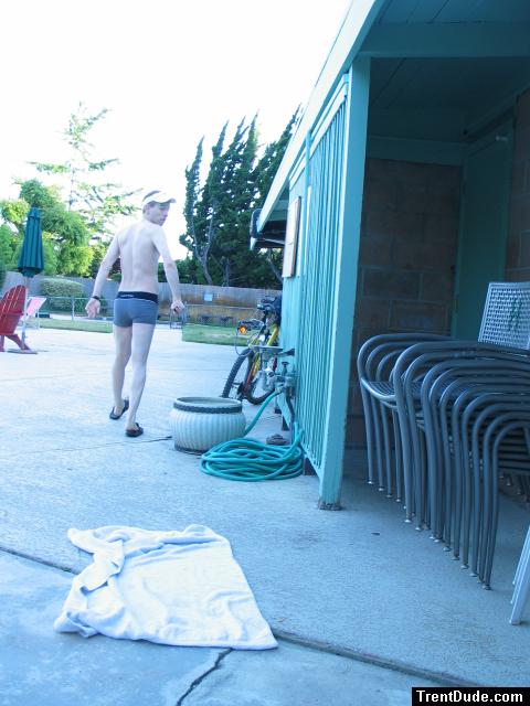 Run, here comes someone!